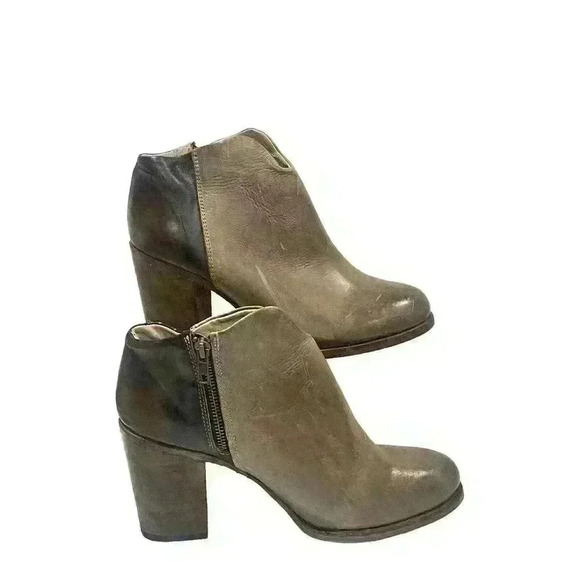New Other- Freebird Darius Gray Distressed Leather heeled booties Size 11 - Picture 1 of 12